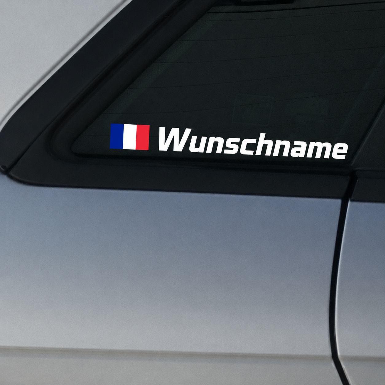 Namensaufkleber mit Wunschflagge | 1 bis 10 Stück | ca. 2 cm hoch | ab 5,99€