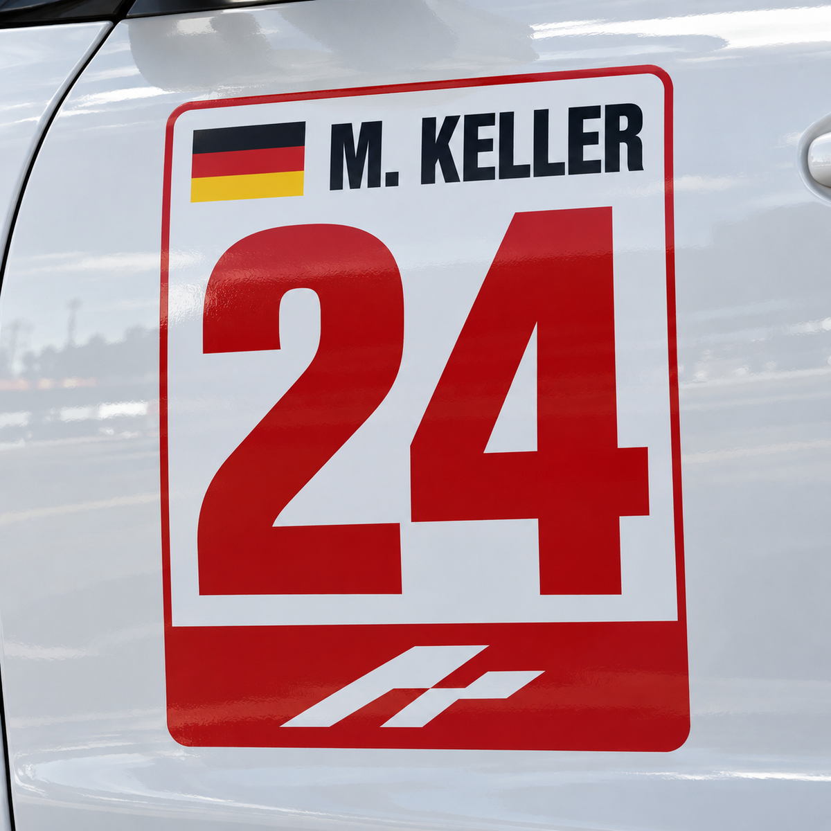 Trackday Startnummern-Set mit Flagge, Name & Logo-/Textfeld | ab 59,90€