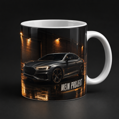 Fahrzeug-Tasse mit Wunschszene – dein Auto im Panorama-Druck | ab 29,90€